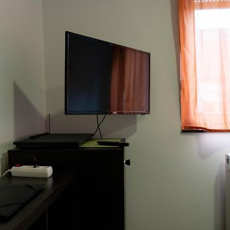 Apartment Eurho Osijek Bagian luar foto