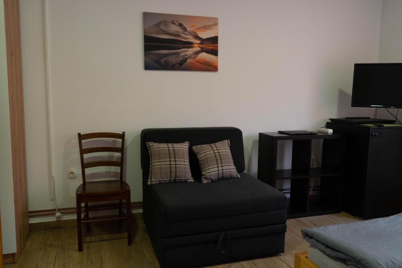 Apartment Eurho Osijek Bagian luar foto