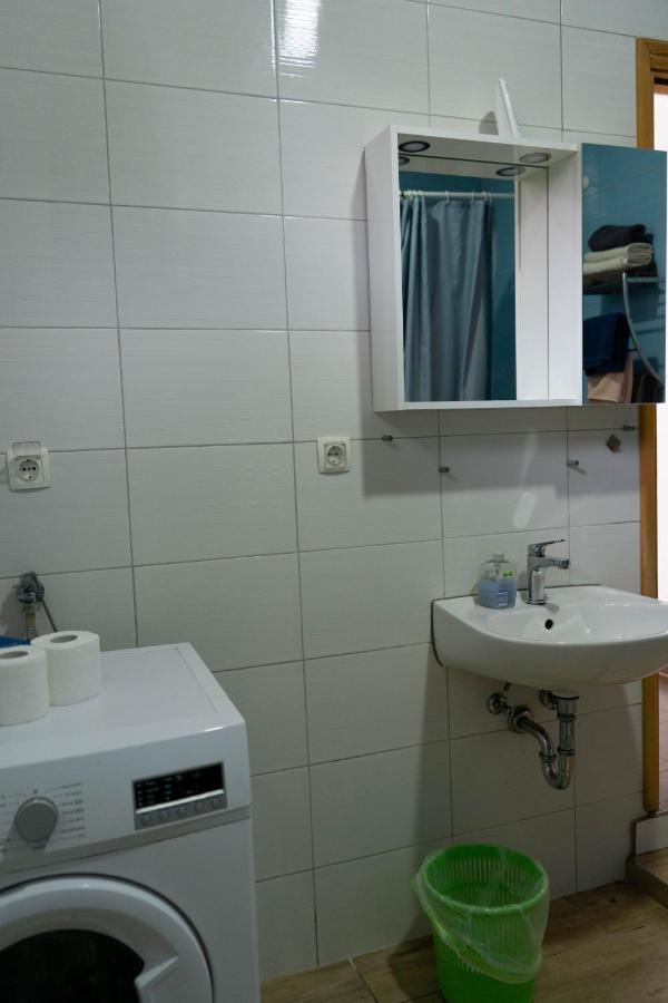 Apartment Eurho Osijek Bagian luar foto