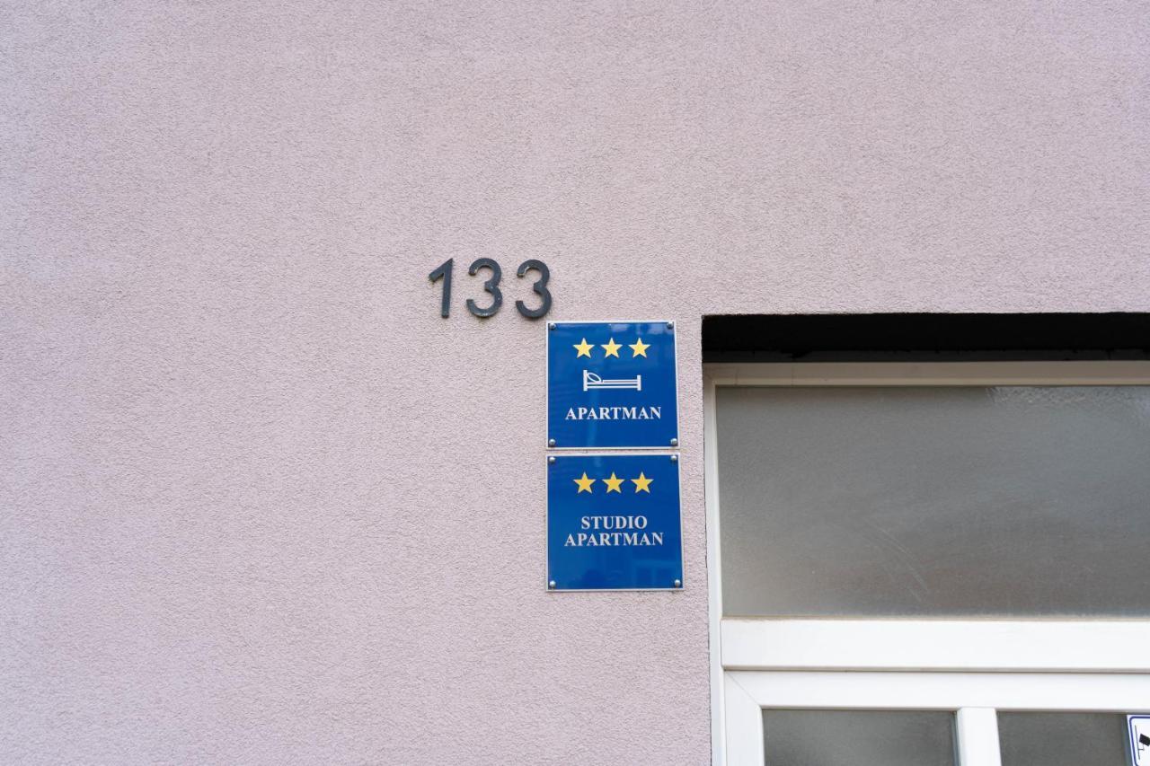 Apartment Eurho Osijek Bagian luar foto