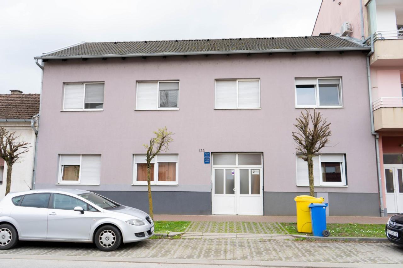 Apartment Eurho Osijek Bagian luar foto